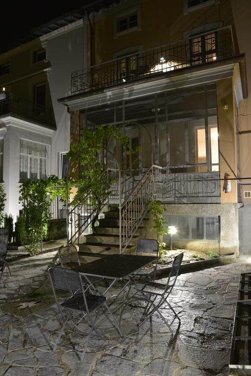 Residenza Cece' Lägenhet Lecco Exteriör bild