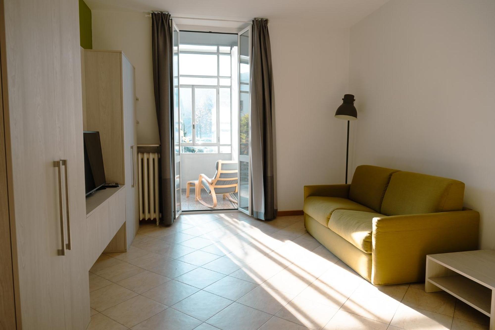 Residenza Cece' Lägenhet Lecco Exteriör bild