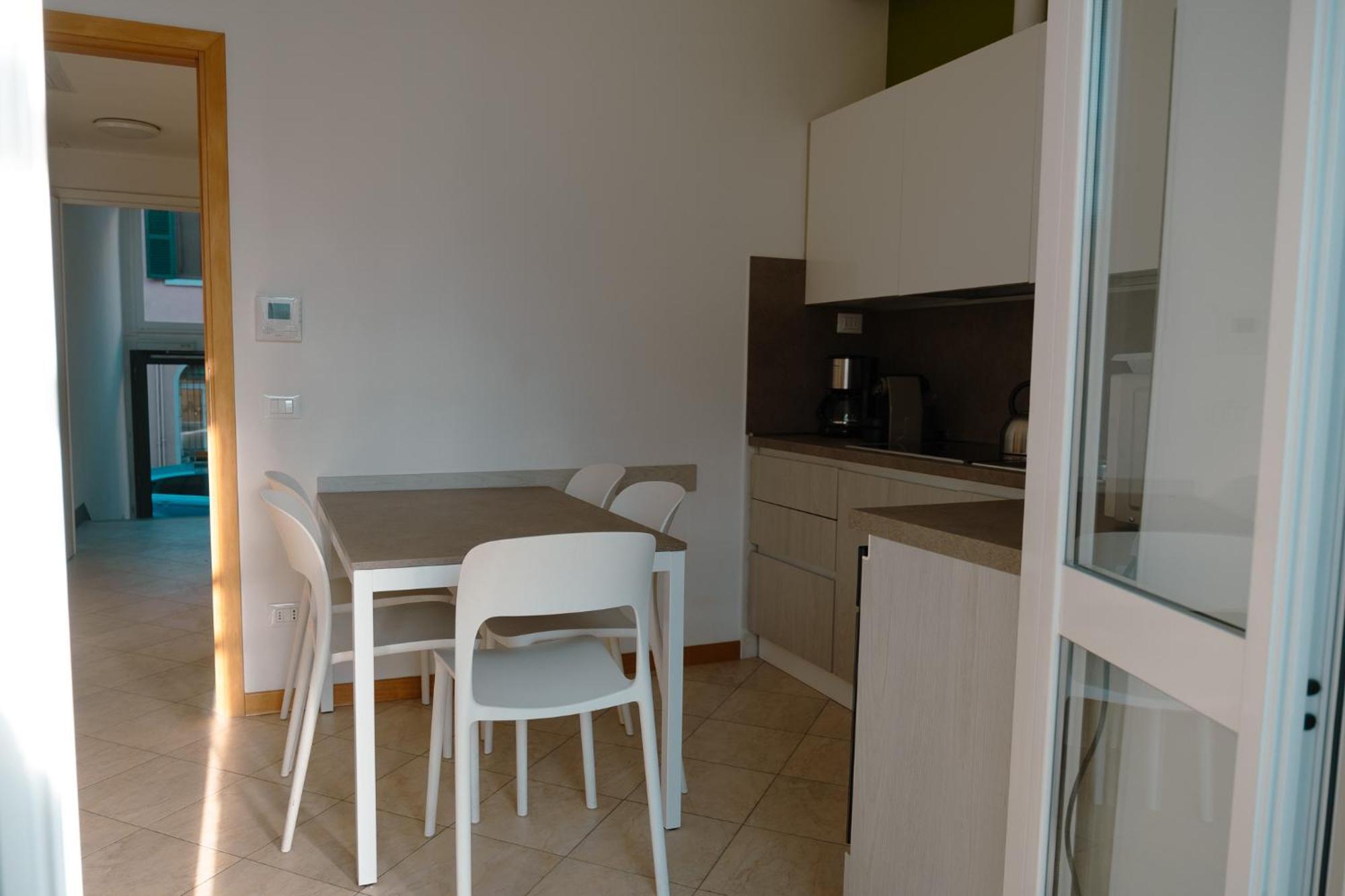 Residenza Cece' Lägenhet Lecco Exteriör bild