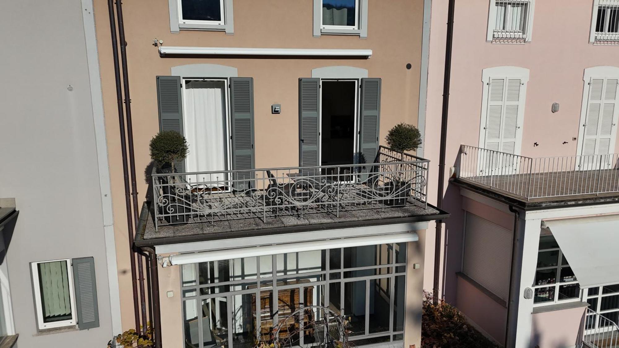 Residenza Cece' Lägenhet Lecco Exteriör bild